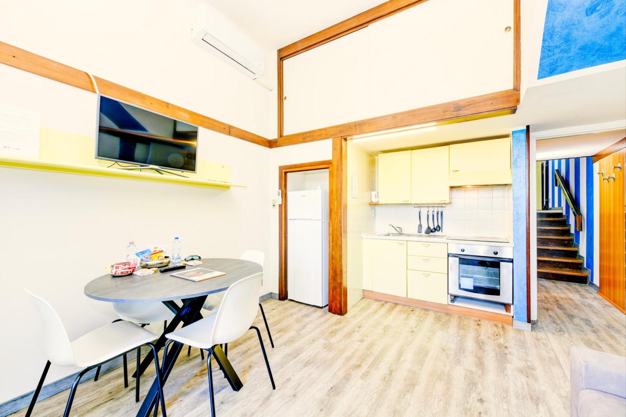 The Riva Apartment Sirmione Buitenkant foto